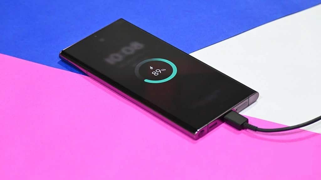 Samsung Galaxy S24 battery life and charging speed