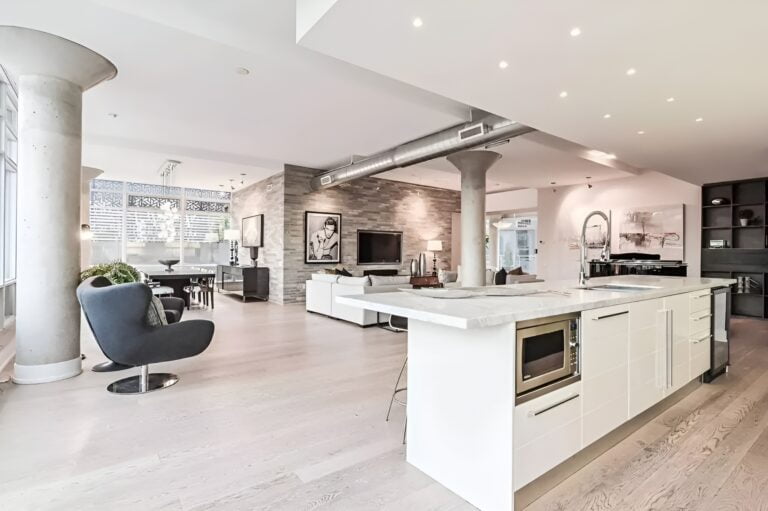 6 Person Apartment Near Me 2024