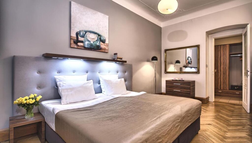 2 Bhk Apartment Near Me For Rent 2024