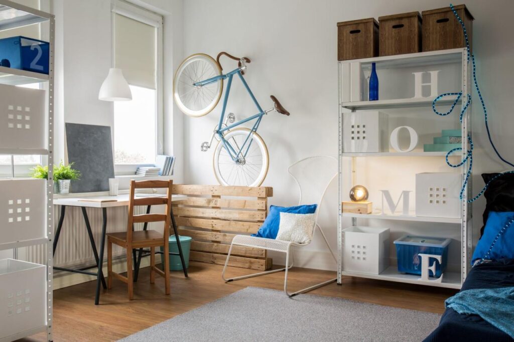 Tiny Apartment Storage Hacks 2024