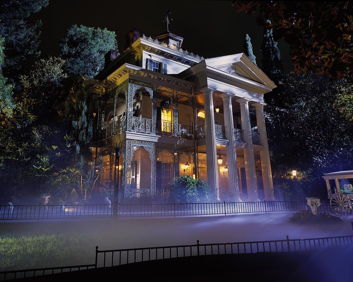 Haunted Mansion Disney October 2024 character meet and greets