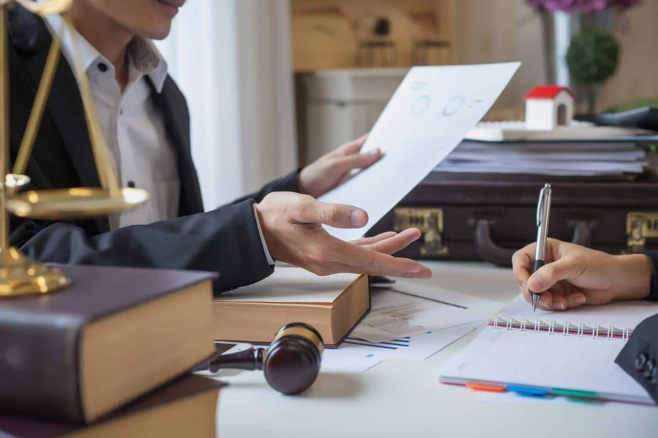 Financial Lawyer