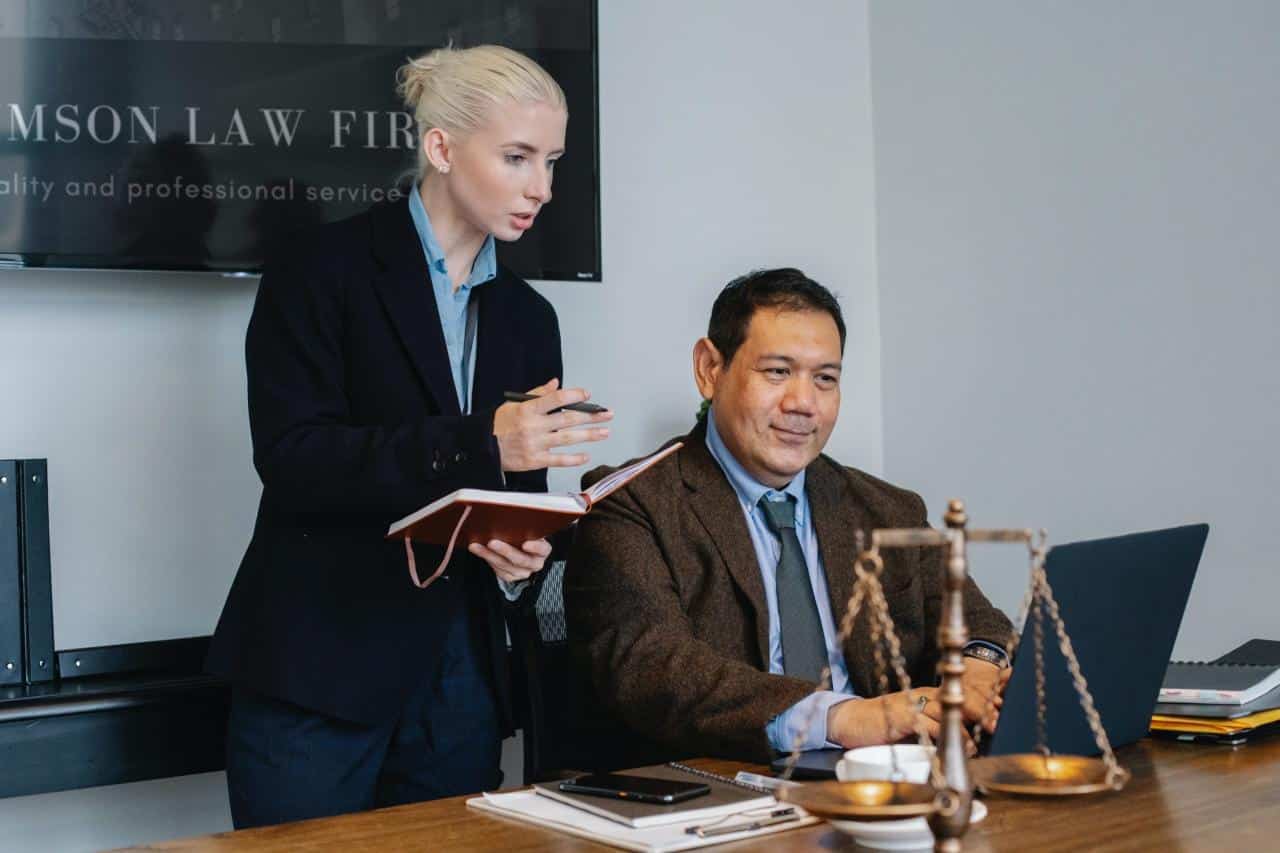 Civil Litigation Lawyer